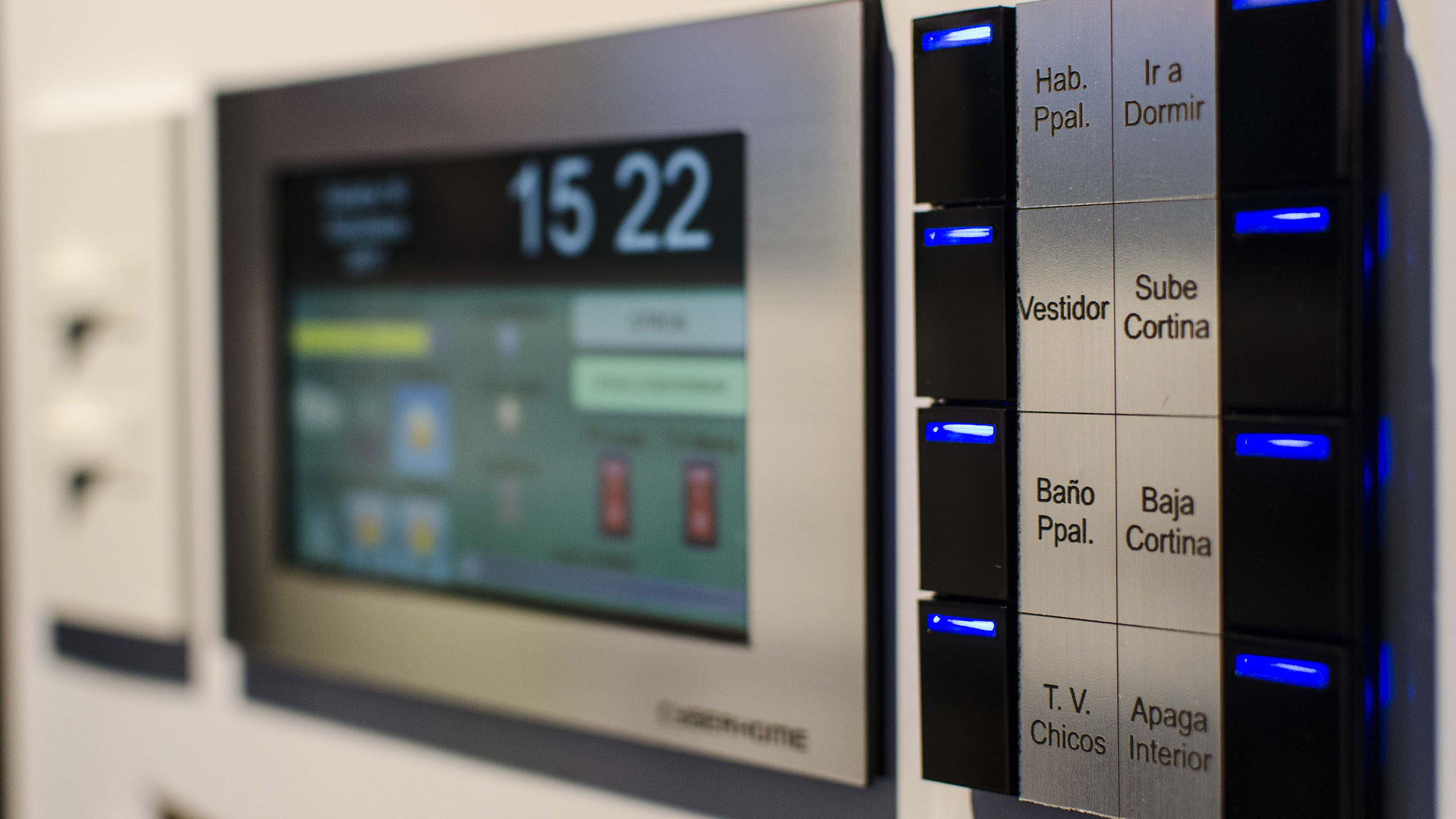 Imagen de electrónica dentro de BIEL